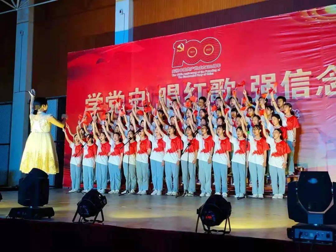 美人鱼游玩